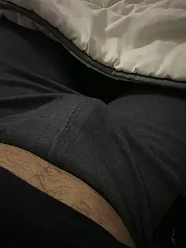 Snapshot of Lovehim99 chatting on February 8, 2025, 10:19 pm Lovehim99 online show from February 8, 2025, 10:19 pm