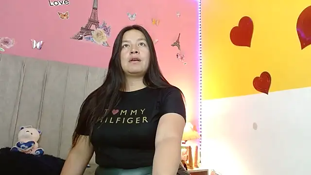 Snapshot of monickhot303av chatting on September 25, 2025, 3:23 am monickhot303av online show from September 25, 2025, 3:23 am