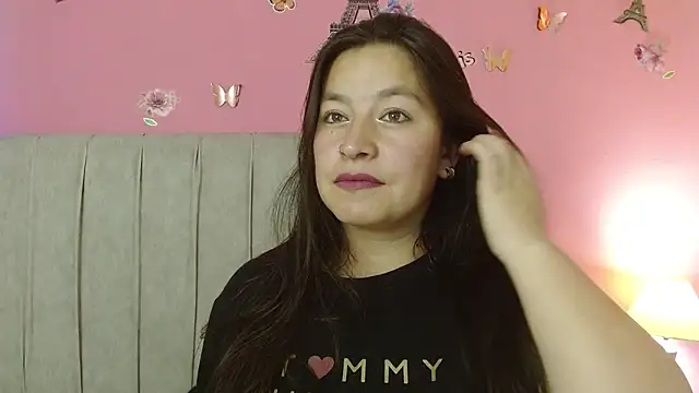 Snapshot of monickhot303av chatting on September 28, 2025, 3:46 am monickhot303av online show from September 28, 2025, 3:46 am