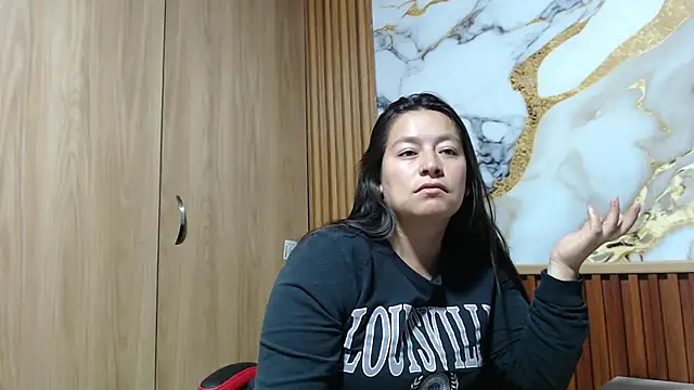 Snapshot of monickhot303av chatting on May 3, 2026, 5:56 am monickhot303av online show from May 3, 2026, 5:56 am