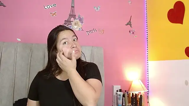 Snapshot of monickhot303av chatting on November 11, 2025, 12:05 am monickhot303av online show from November 11, 2025, 12:05 am