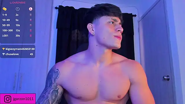 Snapshot of _joansoto chatting on December 3, 2024, 4:33 pm  joansoto online show from December 3, 2024, 4:33 pm