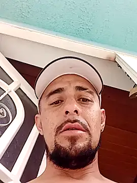 Snapshot of fire_menxxx001 chatting on February 2, 2025, 12:35 pm fire menxxx001 online show from February 2, 2025, 12:35 pm