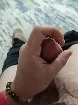 Snapshot of ssikerek23 chatting on March 1, 2026, 12:10 am ssikerek23 online show from March 1, 2026, 12:10 am