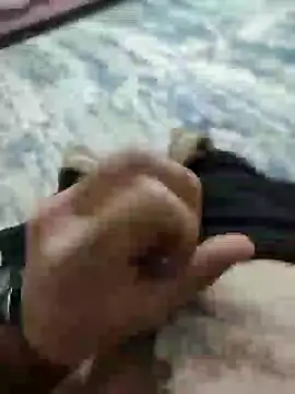 Snapshot of ssikerek23 chatting on November 28, 2025, 2:12 am ssikerek23 online show from November 28, 2025, 2:12 am