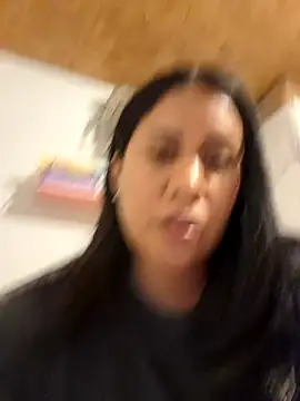 Snapshot of KasiaVenus_ chatting on November 14, 2025, 4:05 am KasiaVenus online show from November 14, 2025, 4:05 am