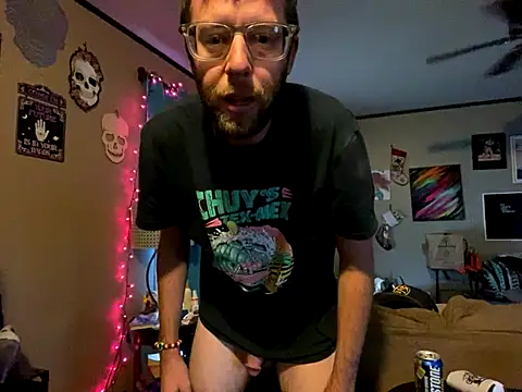 Snapshot of denverfwb chatting on October 4, 2025, 8:32 pm denverfwb online show from October 4, 2025, 8:32 pm