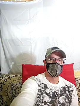 Cadillacninja online show from October 21, 2025, 5:29 am