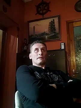 Snapshot of Viause_Kentauelle chatting on December 20, 2025, 11:02 am Viause Kentauelle online show from December 20, 2025, 11:02 am