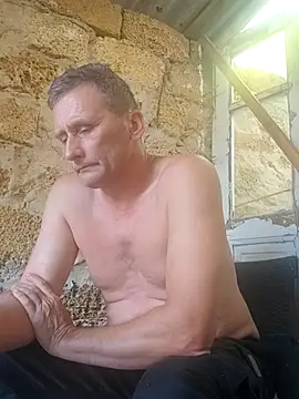 Snapshot of Viause_Kentauelle chatting on September 21, 2025, 1:49 pm Viause Kentauelle online show from September 21, 2025, 1:49 pm