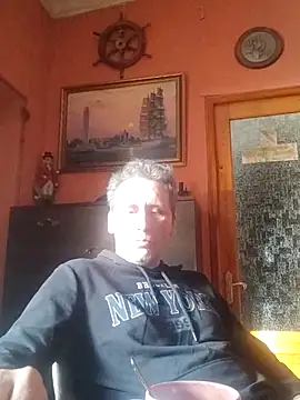 Snapshot of Viause_Kentauelle chatting on February 9, 2026, 7:28 am Viause Kentauelle online show from February 9, 2026, 7:28 am