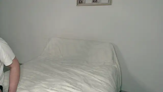 zeskainka online show from February 4, 2025, 7:33 pm