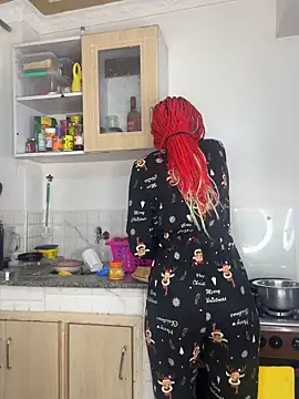 Snapshot of NASTY_BOBO chatting on October 29, 2025, 1:10 pm NASTY BOBO online show from October 29, 2025, 1:10 pm