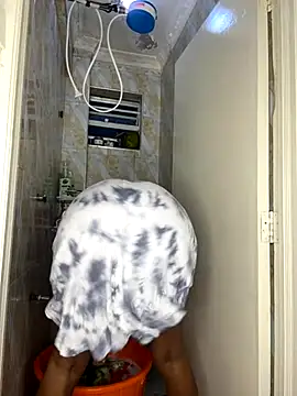 Snapshot of NASTY_BOBO chatting on October 4, 2025, 11:56 am NASTY BOBO online show from October 4, 2025, 11:56 am