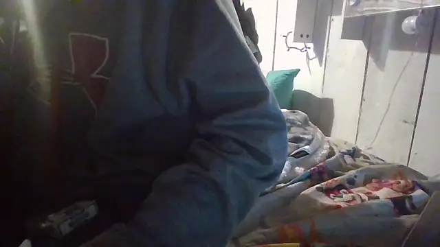 Snapshot of jaxx12369 chatting on December 3, 2025, 11:25 pm jaxx12369 online show from December 3, 2025, 11:25 pm