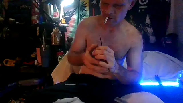 Snapshot of jaxx12369 chatting on October 21, 2025, 9:58 pm jaxx12369 online show from October 21, 2025, 9:58 pm