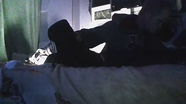 Snapshot of jaxx12369 chatting on December 14, 2025, 4:23 pm jaxx12369 online show from December 14, 2025, 4:23 pm