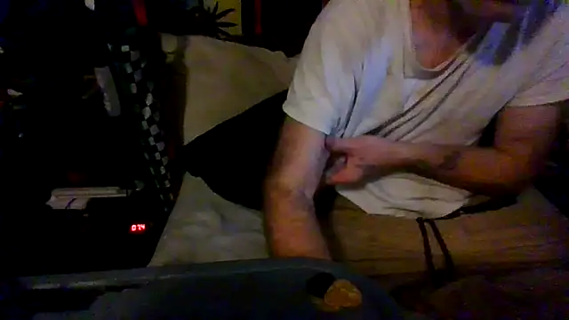 Snapshot of jaxx12369 chatting on September 30, 2025, 5:30 pm jaxx12369 online show from September 30, 2025, 5:30 pm