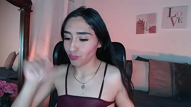 madisex s online show from October 15, 2025, 12:24 pm