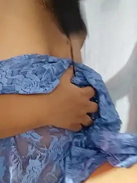 Snapshot of Nada-Jawahiri chatting on March 15, 2025, 12:04 am Nada-Jawahiri online show from March 15, 2025, 12:04 am