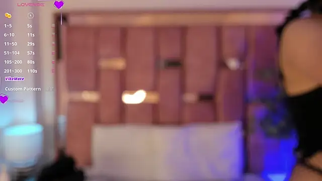 Snapshot of _Ambar-devon_ chatting on September 17, 2025, 6:32 pm Ambar-devon online show from September 17, 2025, 6:32 pm