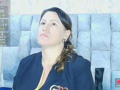 charlotte  G online show from September 25, 2025, 11:27 am