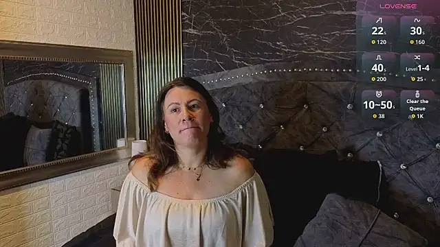 Snapshot of charlotte__G chatting on April 4, 2026, 11:17 am charlotte G online show from April 4, 2026, 11:17 am