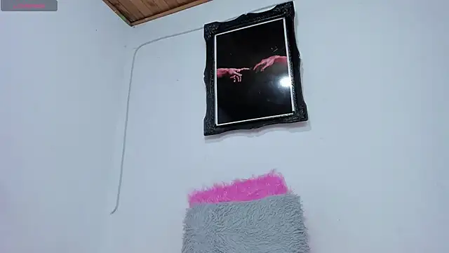 liz 25b online show from November 6, 2025, 3:21 am