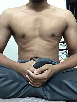 Zeuhorny online show from April 28, 2026, 7:18 pm