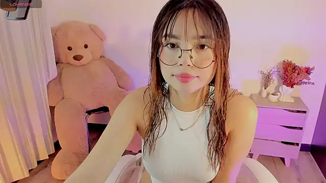 Lovely celestte online show from June 26, 2026, 8:03 pm