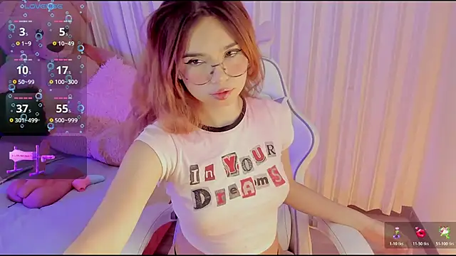 Snapshot of Lovely_celestte chatting on February 5, 2026, 1:12 am Lovely celestte online show from February 5, 2026, 1:12 am