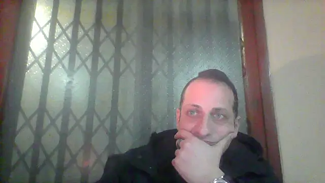 Snapshot of margiale84 chatting on March 6, 2025, 6:26 pm margiale84 online show from March 6, 2025, 6:26 pm