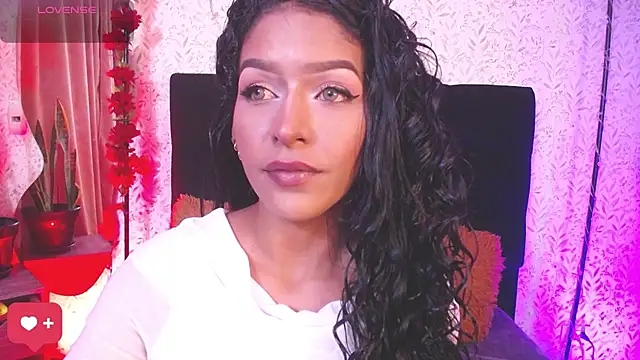 Snapshot of alicee_laurent chatting on January 15, 2026, 3:10 am alicee laurent online show from January 15, 2026, 3:10 am