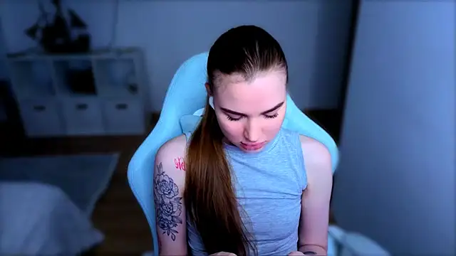 Snapshot of StellaLawless chatting on December 21, 2025, 10:39 am StellaLawless online show from December 21, 2025, 10:39 am