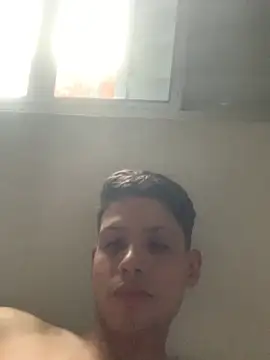 Snapshot of matheuszk_007 chatting on January 16, 2026, 8:35 pm matheuszk 007 online show from January 16, 2026, 8:35 pm