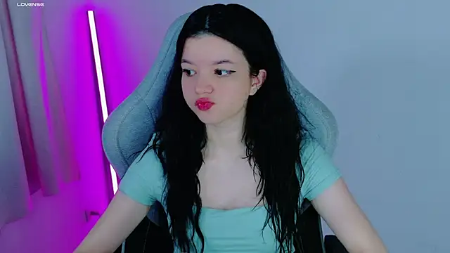 Snapshot of stephybrown chatting on September 11, 2025, 12:32 am stephybrown online show from September 11, 2025, 12:32 am