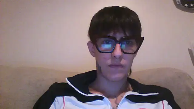nickfxx online show from June 9, 2026, 2:23 am