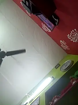 Payel-sharma online show from March 12, 2025, 1:40 pm