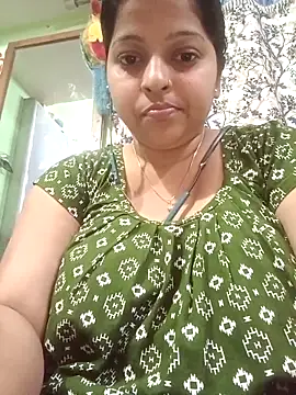 Payel-sharma online show from November 20, 2025, 10:27 am