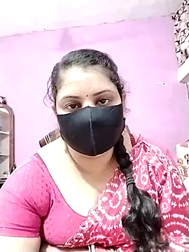 Snapshot of Ruksar-Pathan chatting on December 5, 2025, 6:28 pm Ruksar-Pathan online show from December 5, 2025, 6:28 pm