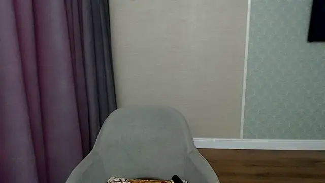 Snapshot of hot-sasha9 chatting on April 8, 2026, 9:00 am hot-sasha9 online show from April 8, 2026, 9:00 am