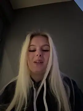 Allylove03 online show from December 14, 2024, 6:46 am