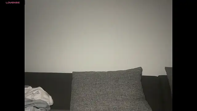 Snapshot of Allylove03 chatting on November 2, 2025, 8:52 am Allylove03 online show from November 2, 2025, 8:52 am