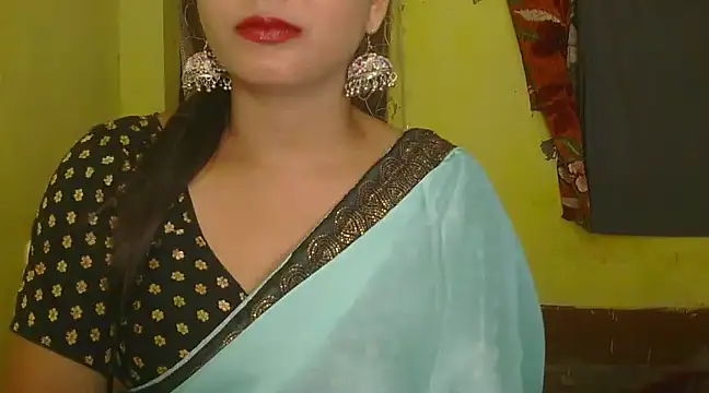 Snapshot of Model-Tanya chatting on March 2, 2025, 4:03 pm Model-Tanya online show from March 2, 2025, 4:03 pm