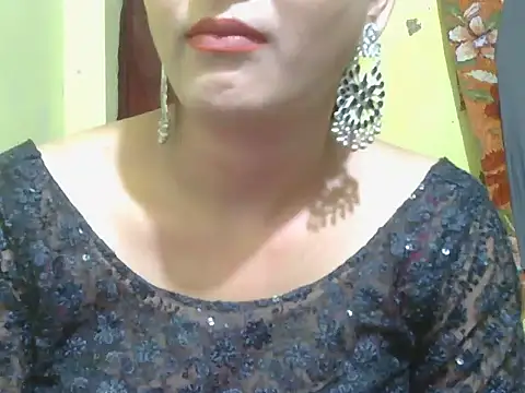 Snapshot of Model-Tanya chatting on March 15, 2025, 11:08 am Model-Tanya online show from March 15, 2025, 11:08 am