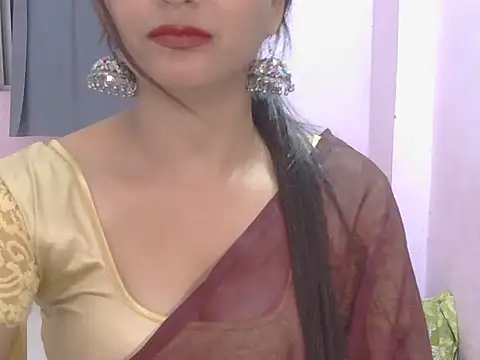 Snapshot of Model-Tanya chatting on February 6, 2025, 4:03 pm Model-Tanya online show from February 6, 2025, 4:03 pm