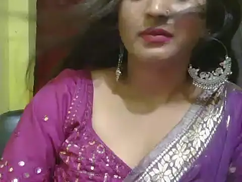 Snapshot of Model-Tanya chatting on March 8, 2025, 11:05 am Model-Tanya online show from March 8, 2025, 11:05 am