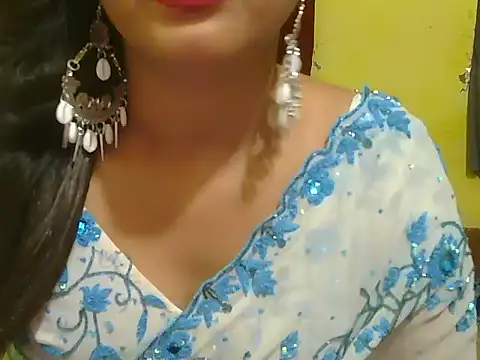 Snapshot of Model-Tanya chatting on February 11, 2025, 12:04 pm Model-Tanya online show from February 11, 2025, 12:04 pm