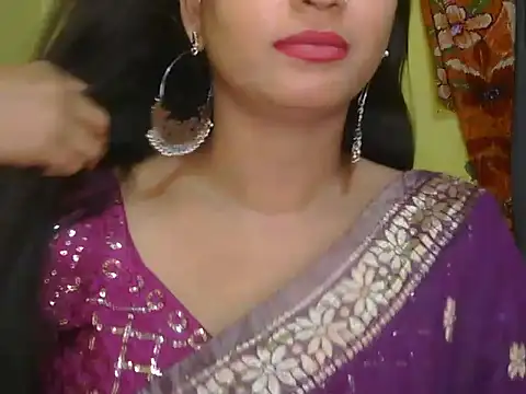 Snapshot of Model-Tanya chatting on March 8, 2025, 2:40 pm Model-Tanya online show from March 8, 2025, 2:40 pm