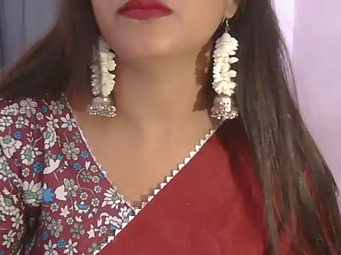 Snapshot of Model-Tanya chatting on February 8, 2025, 4:14 pm Model-Tanya online show from February 8, 2025, 4:14 pm